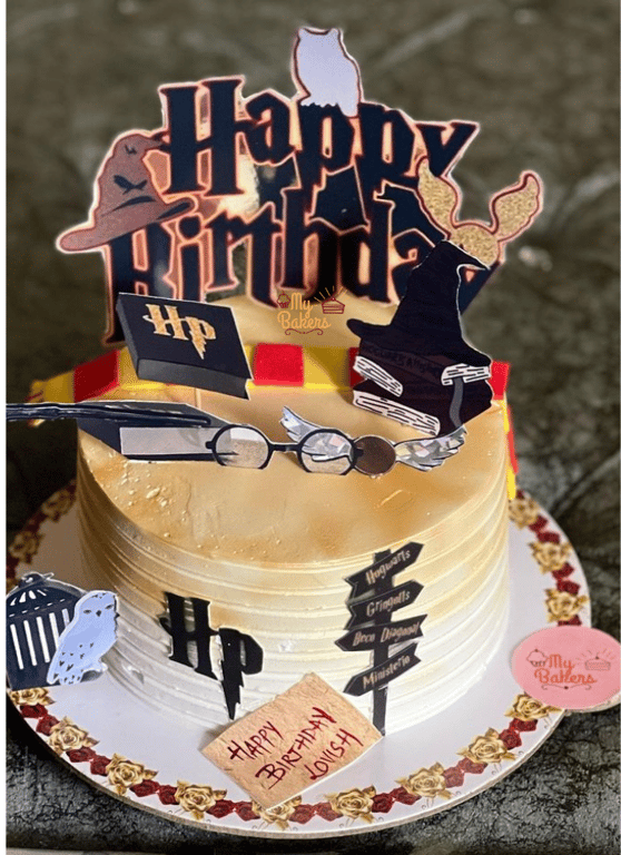 Delicious Harry Potter Theme Birthday Cake