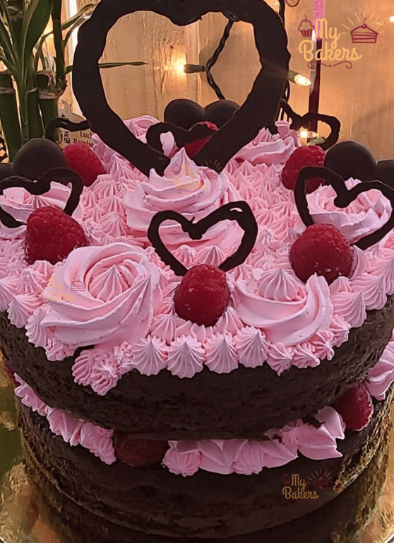 Delectable Strawberry Chocolate Cake