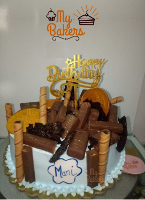 Cream Cake with Overloaded Chocolates