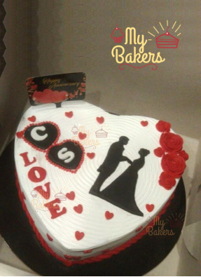 Love Couple Heart Shape Cream Cake